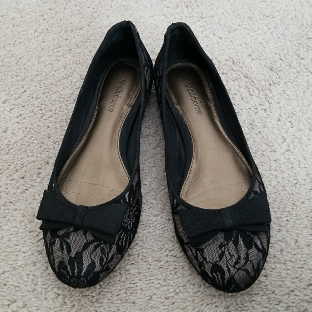 Liz Claiborne black lace with bow flats size 7.5